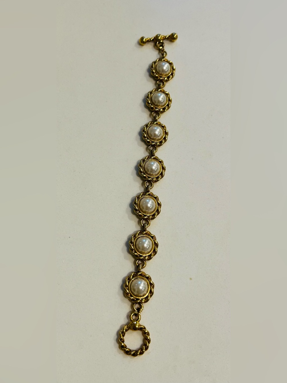 MARKS & SPENCER M&S Vintage 1980’s Faux Vintage Pearl Gold Chain Toggle Bracelet